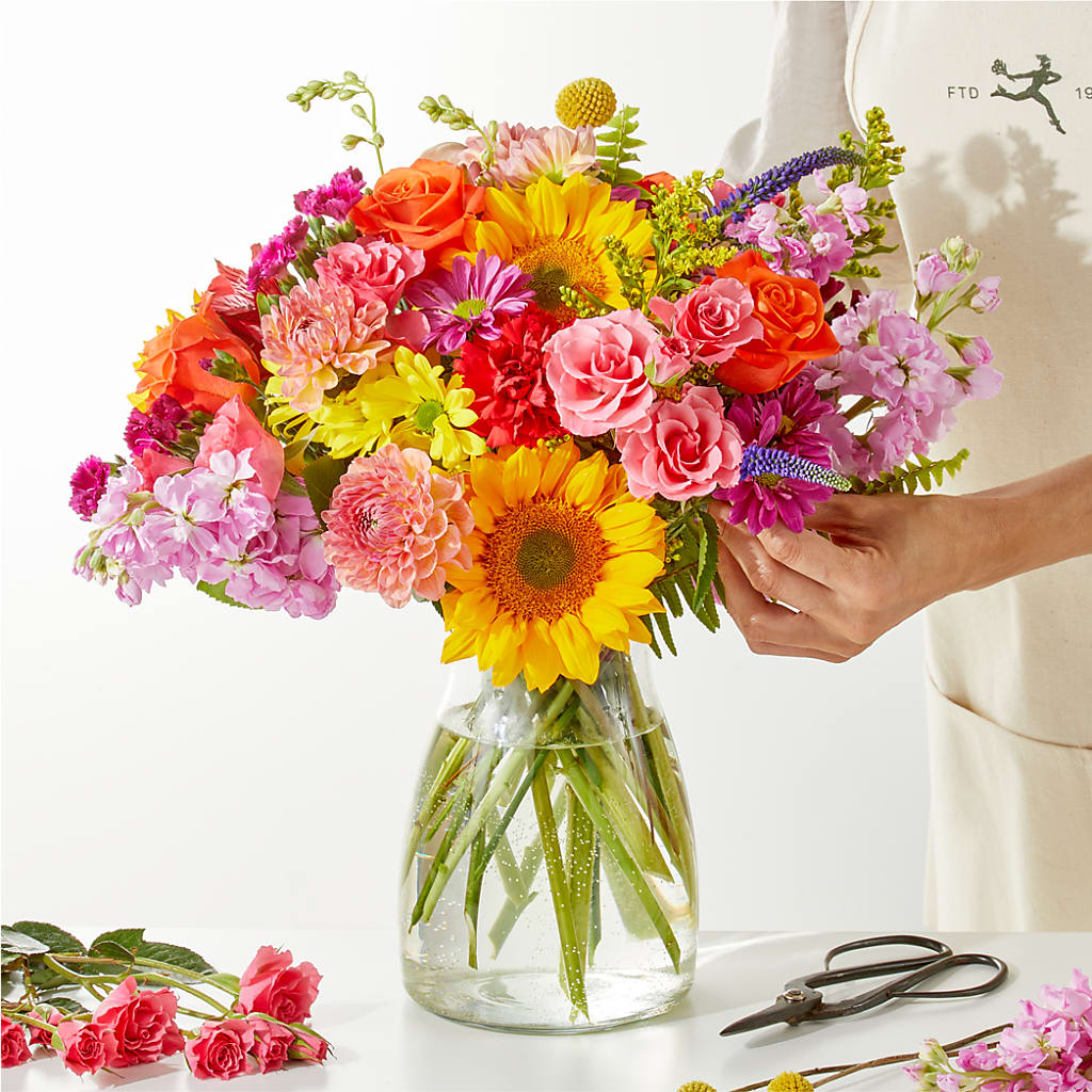 Cue the Confetti - A Florist Original – Daisy Day Florist, Avondale Estates GA