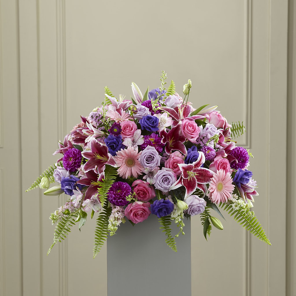 Fare Thee Well Pedestal – Daisy Day Florist, Avondale Estates GA