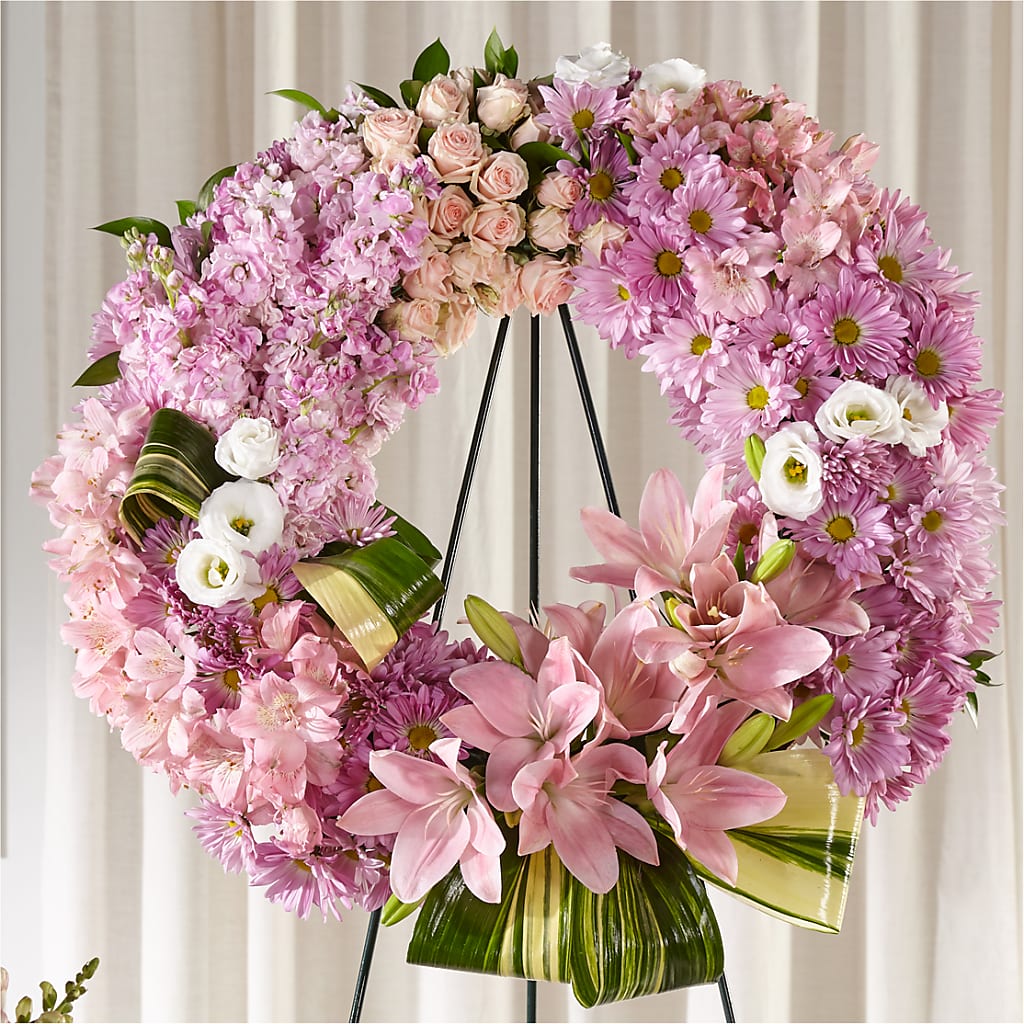 Gift of Warmth Wreath – Daisy Day Florist, Avondale Estates GA