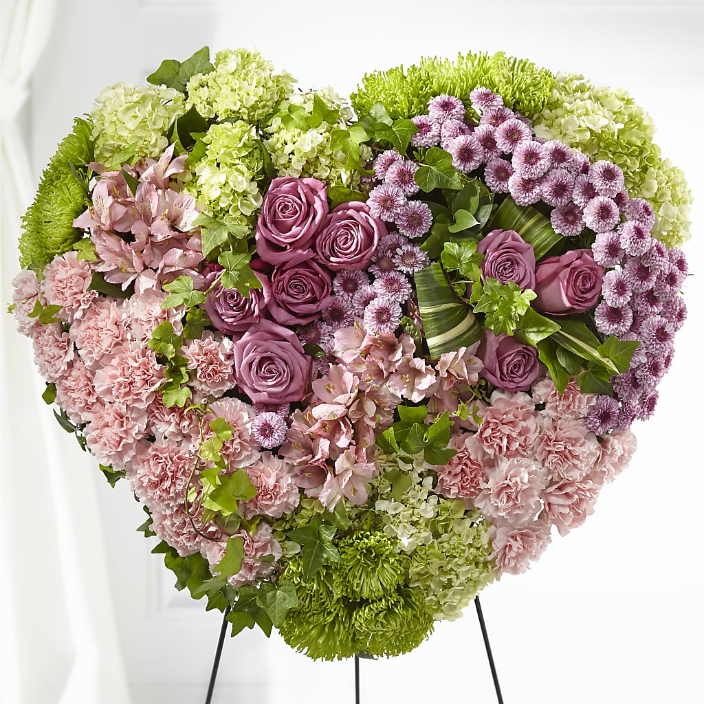 Heartwarming Standing Heart – Daisy Day Florist, Avondale Estates GA