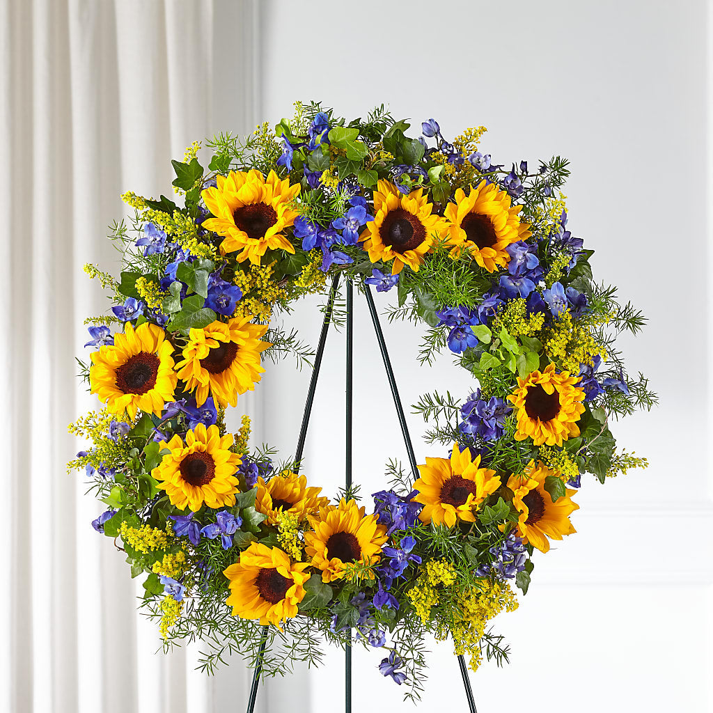 Bright Rays Wreath – Daisy Day Florist, Avondale Estates GA