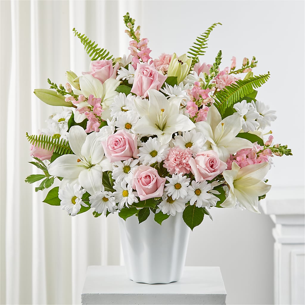 Soft Touch Tabletop Basket – Daisy Day Florist, Avondale Estates GA