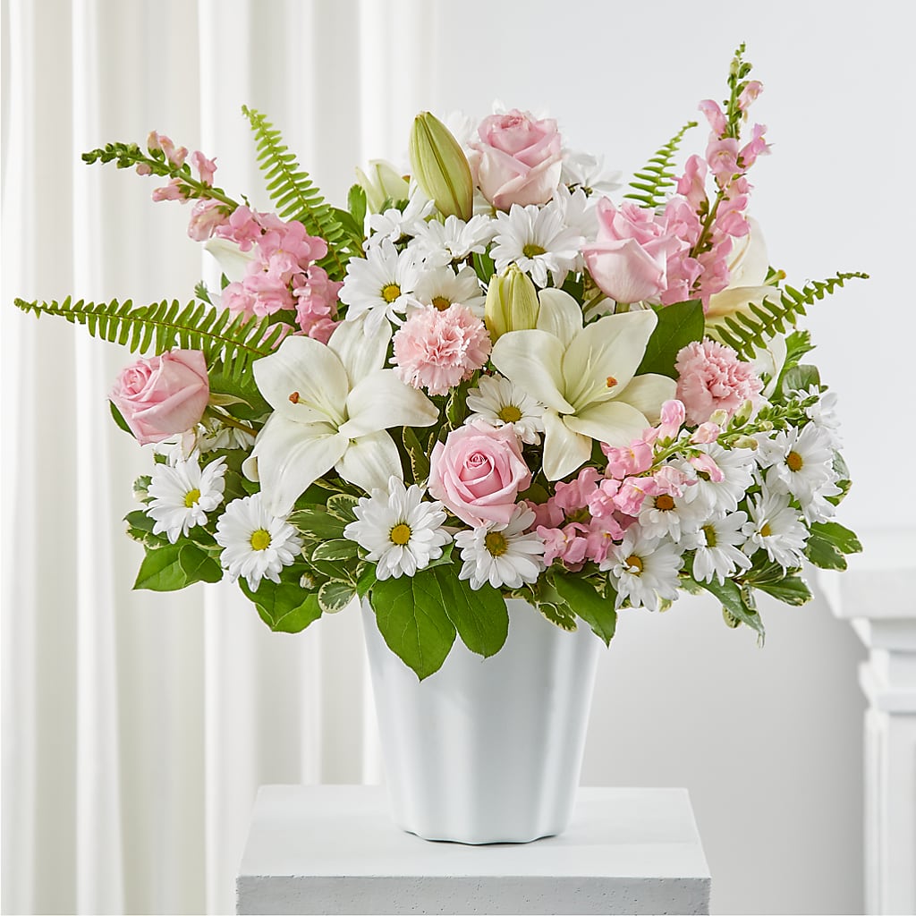 Soft Touch Tabletop Basket – Daisy Day Florist, Avondale Estates GA