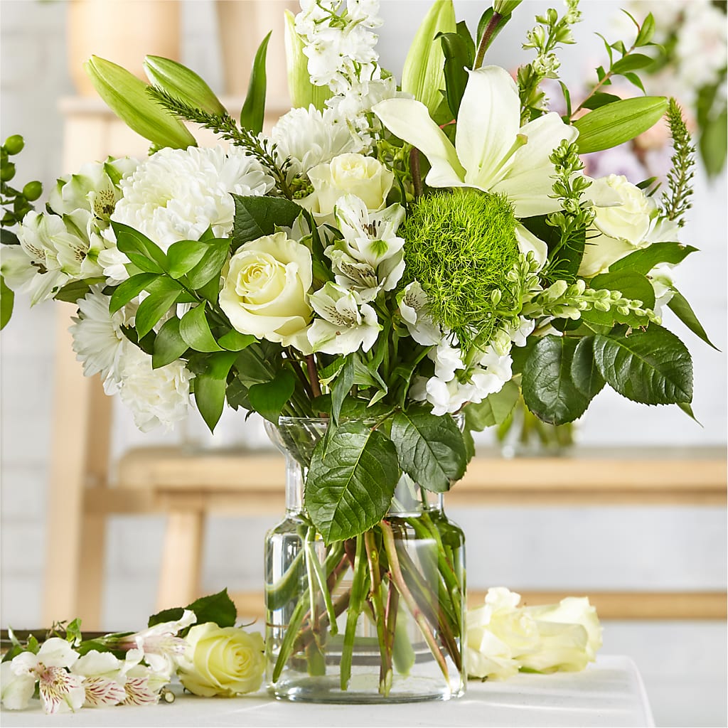 Classic Ivory – A Florist Original – Daisy Day Florist, Avondale Estates GA