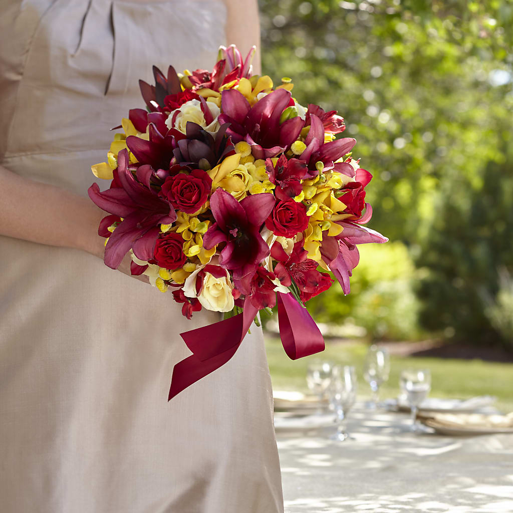 Sunningdale Bouquet – Daisy Day Florist, Avondale Estates GA