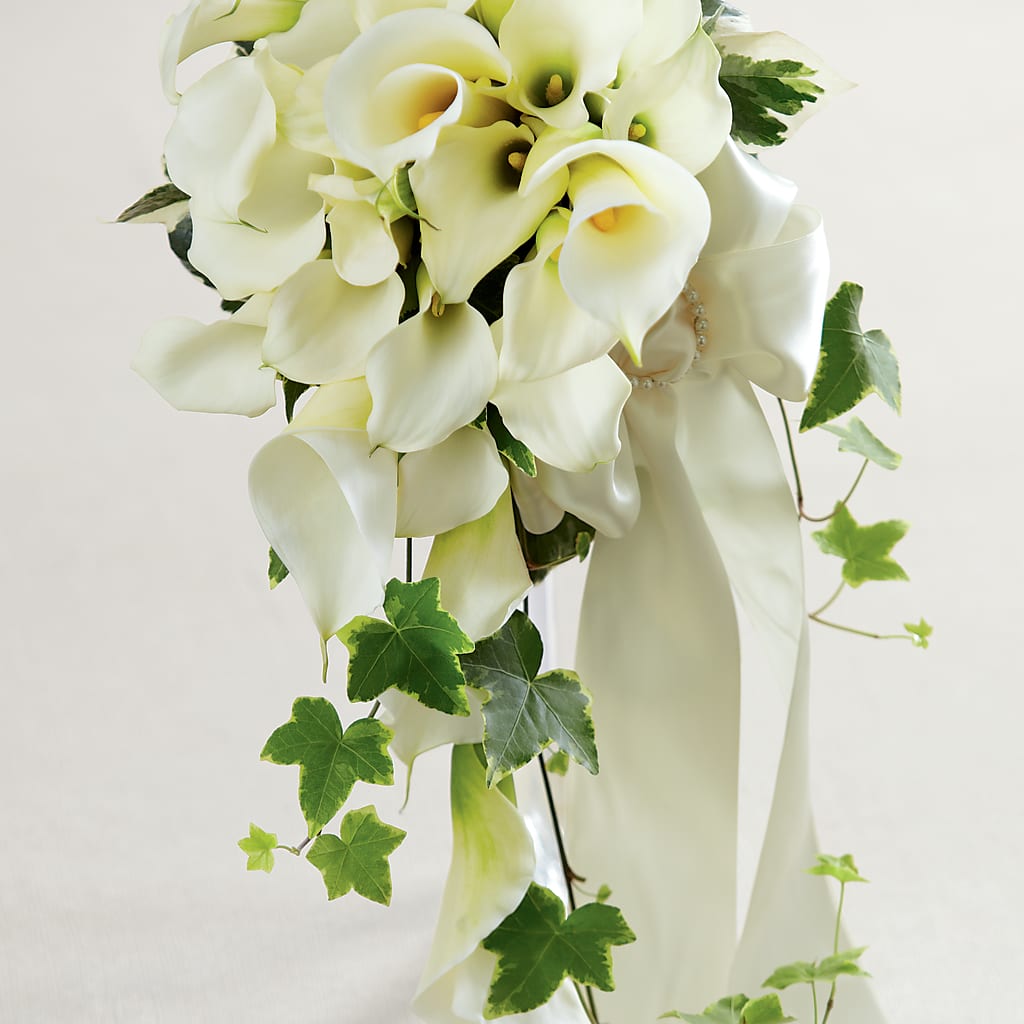 White Chapel Bouquet – Daisy Day Florist, Avondale Estates GA