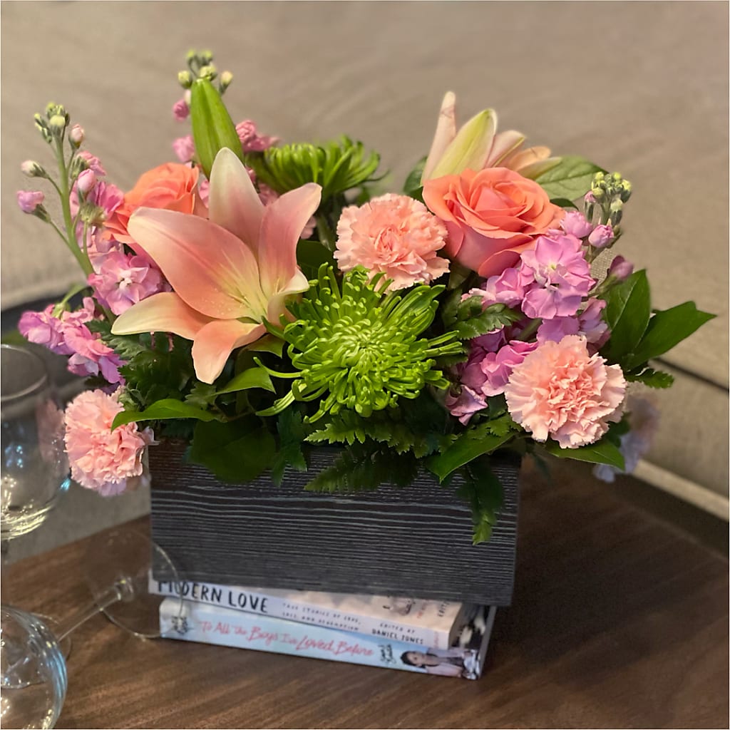 Beautiful Spirit Basket –  Daisy Day Florist, Avondale Estates GA