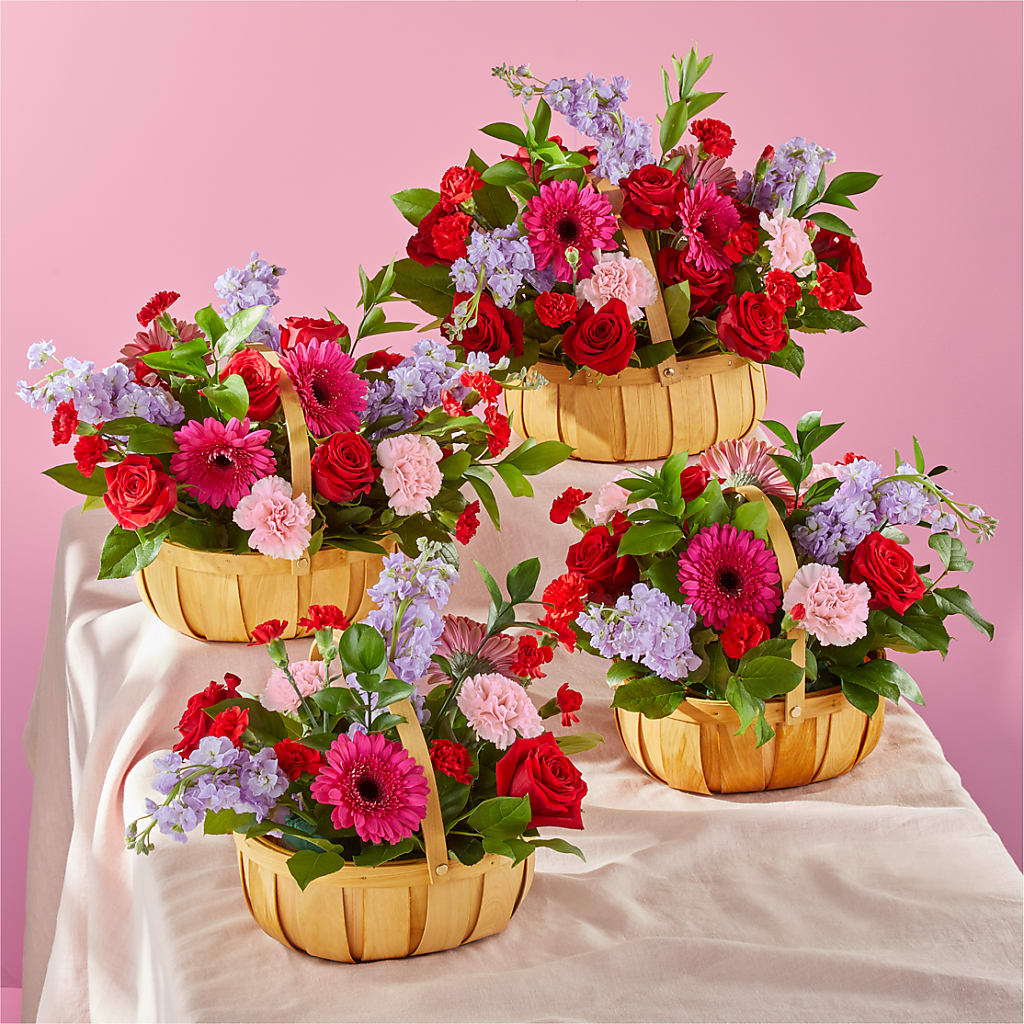 Pink Picnic Basket –  Daisy Day Florist, Avondale Estates GA