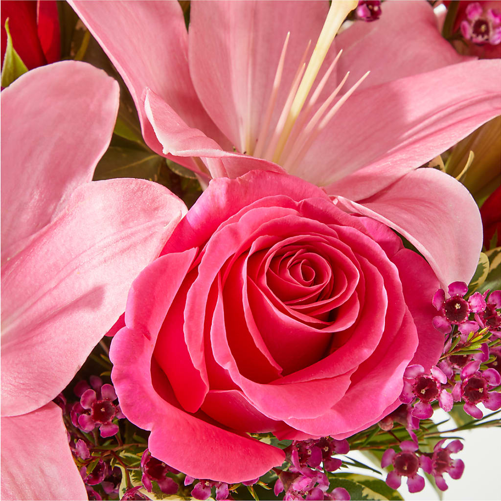 Lucky in Love Bouquet –  Daisy Day Florist, Avondale Estates GA