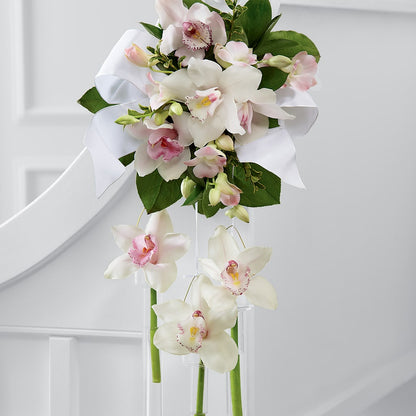 Perfect Entrance Pew Arrangement –  Daisy Day Florist, Avondale Estates GA